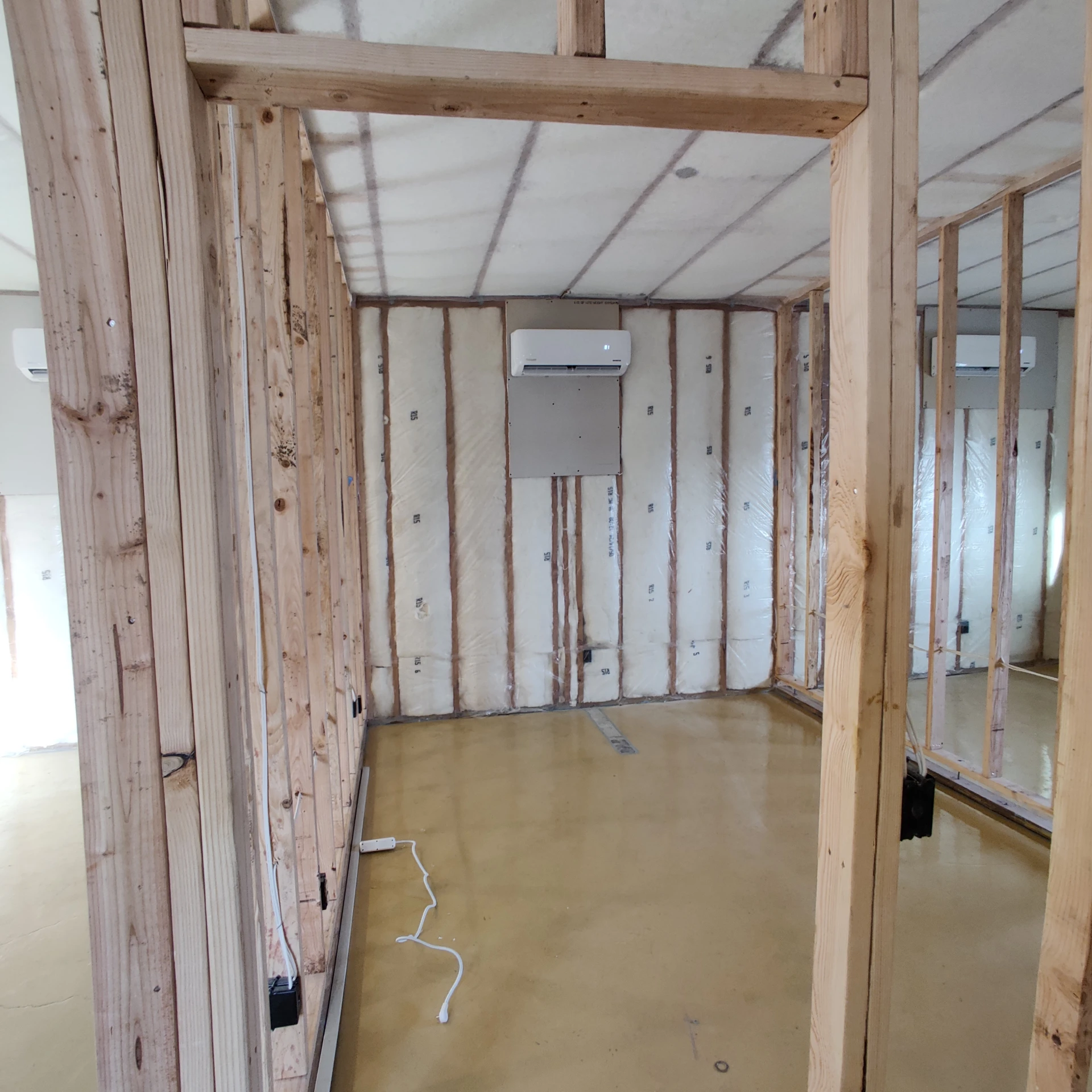 mini-split-installation (1)